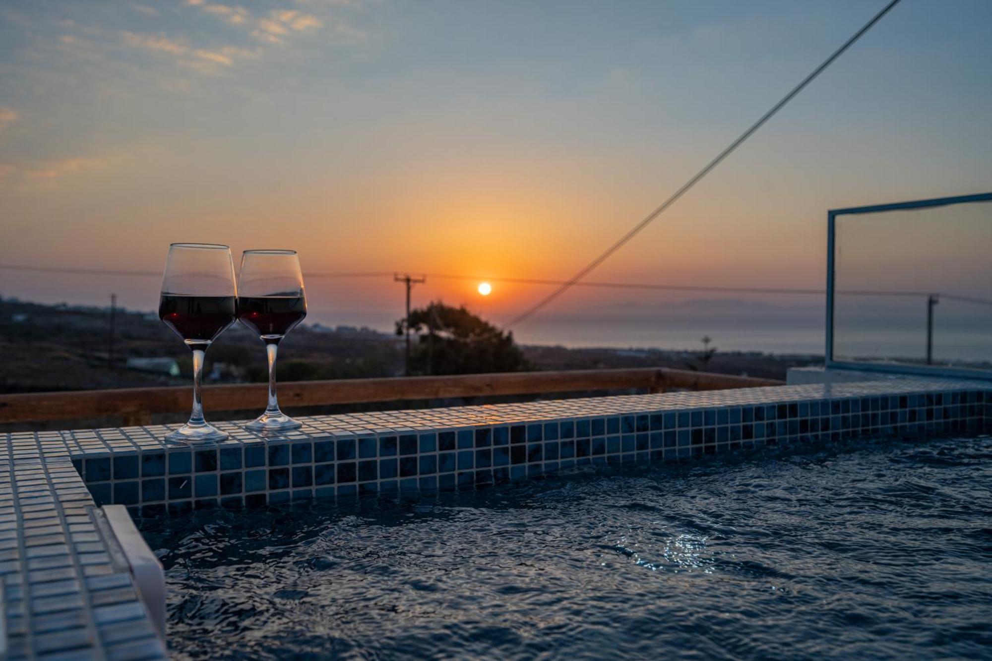 Foinikiá Theophrasti Suites חדר תמונה