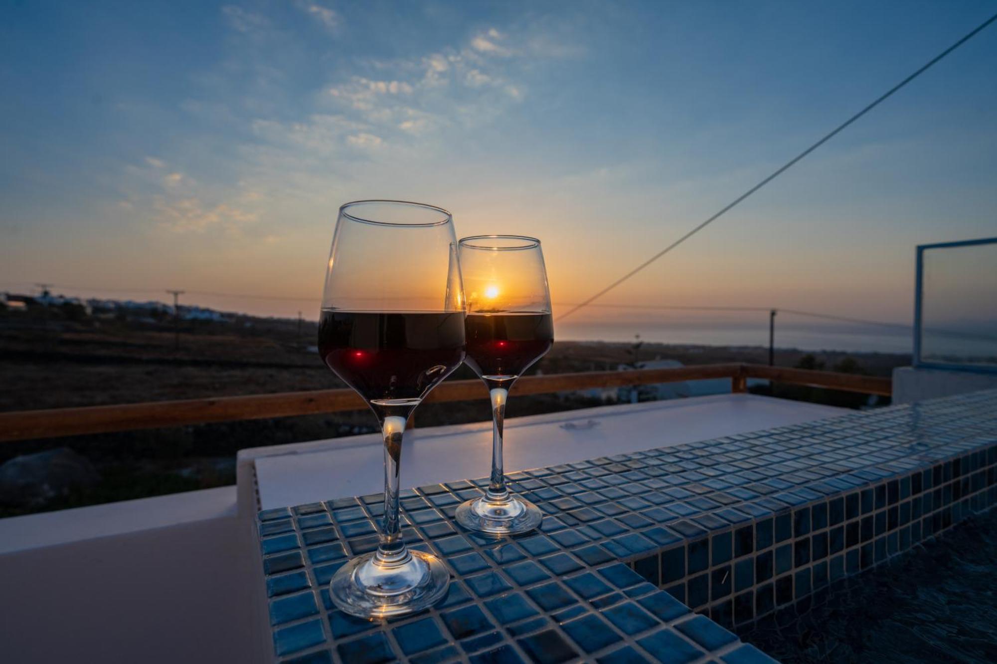 Foinikiá Theophrasti Suites מראה חיצוני תמונה